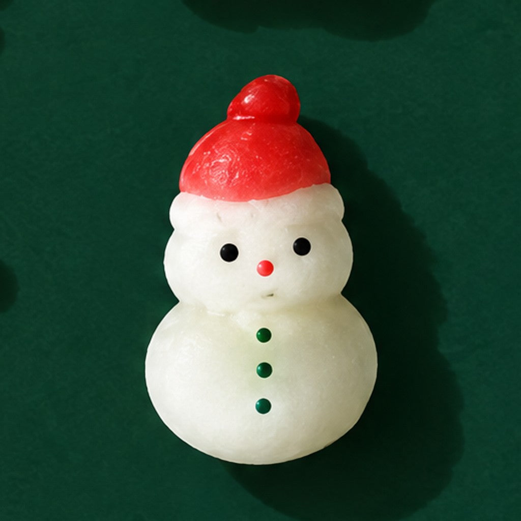 One Mini Dumpling (example: snowman). You get one random festive design.